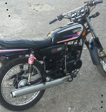 Moto Yamaha Rx115