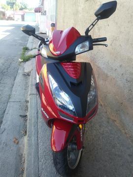 Vendo Moto Matrix Año 2014 Como Nueva