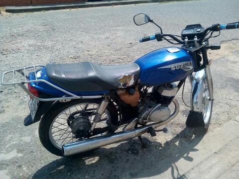 Moto Suzuki Ax100 Año 2008