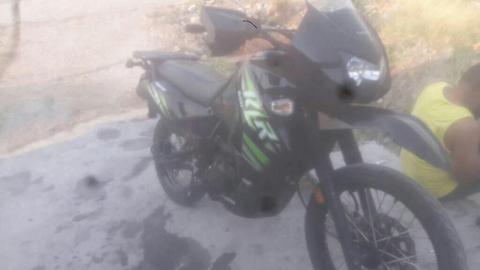 Se Vende Moto Klr 2014