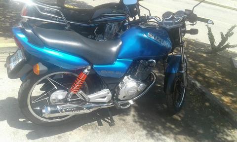 Vendo Suzuki en