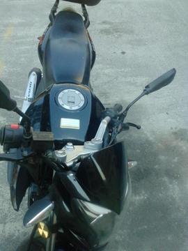 Vendo moto Bera BRZ 200