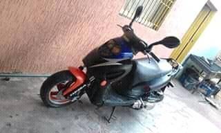 se vende moto bera 150cc