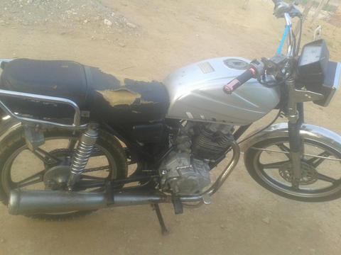 vendo moto jaguar 2007