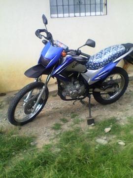 SE VENDE O SE CAMBIA MD LECHUZA 200CC 2013