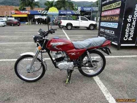 se vende moto ax 100 como nueva roja lista de firmar