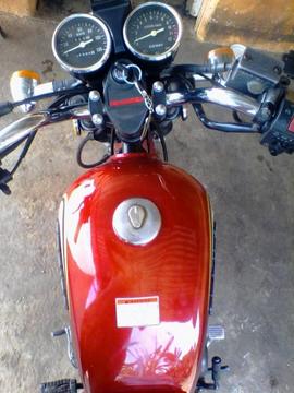 Vendo moto Empire Owen BARATA