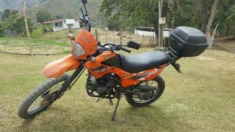 Moto Enduro Um Dsr 200cc