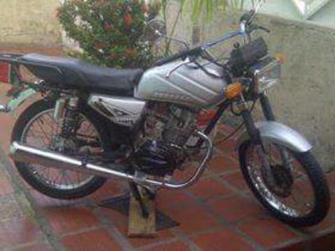 Vendo Unico 2009 O La Cambio por Tr Moto