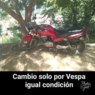 Cambio Mi Suzuki En125 Busco Vespa Buena