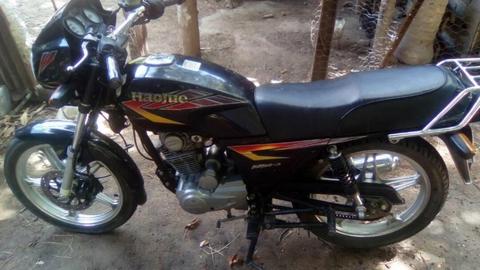 vendo moto haojue año 2012