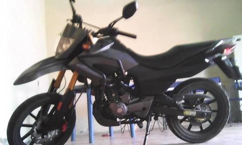 vendo mi tx barras doradas 2013 en condiciones 140000