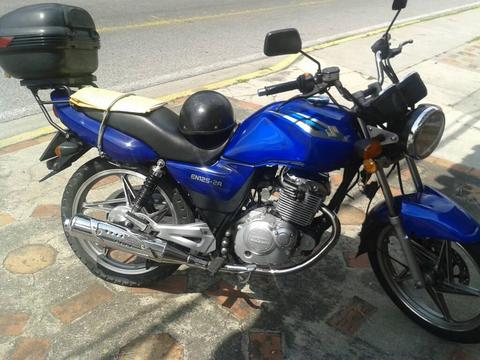 Moto suzuki En125