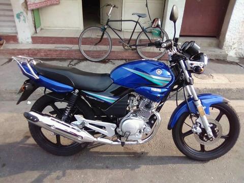 YBR YAMAHA