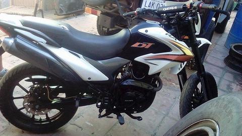 Se vende DT bera 200cc