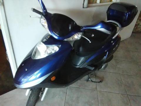 Moto Suzuki HJ 2014 Automática