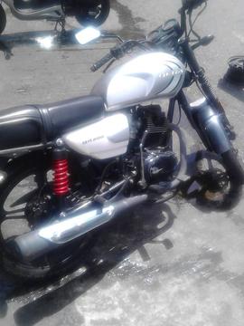 Bera 200 Año 2014 Bien Cuidada