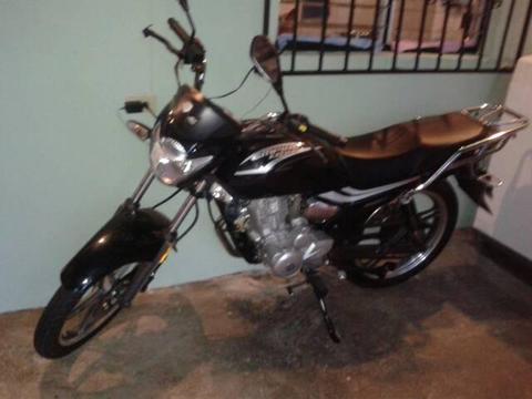 Vendo empire keeway 0km