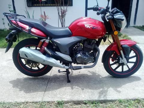 vendo moto rkv 200