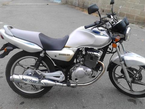 se vende Suzuki