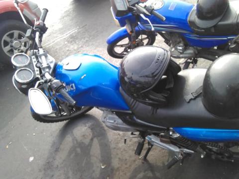 venta de moto en125 color azul