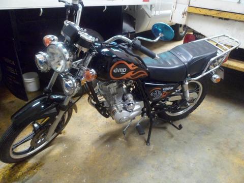 MOTO MD HOUJIN CONDOR