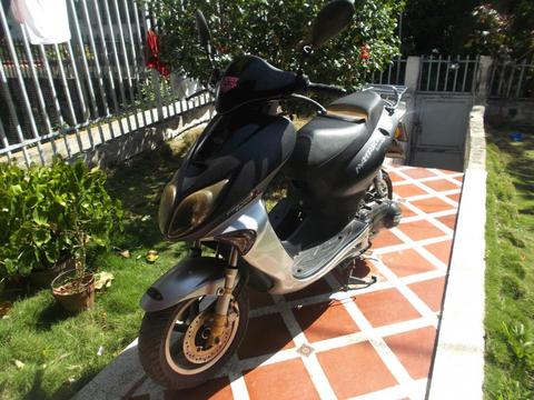 Vendo Moto Matrix Elegans