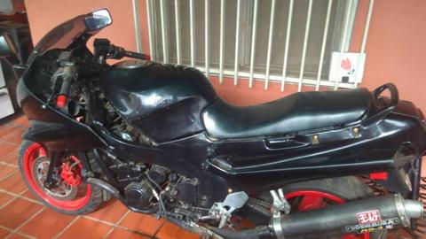 Venta Moto kawasaki ZX111100 o Cambio