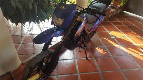 Vendo Moto Dt