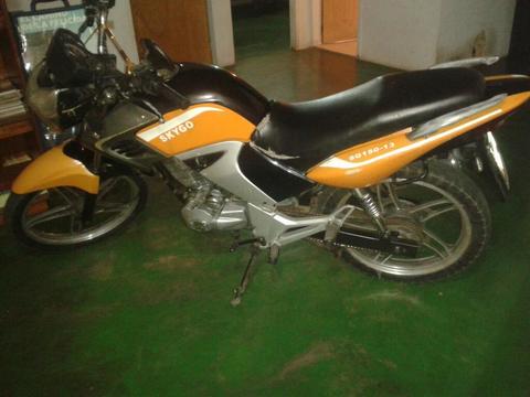 Vendo Moto Skygo