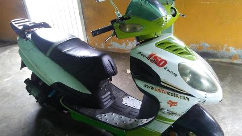 Se vende o se cambia matrix 2009