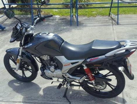 se vende moto HJ coll año 2014