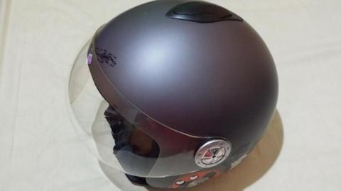 Casco LS2 semiintegral