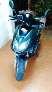 se vende matrix elegance 2010