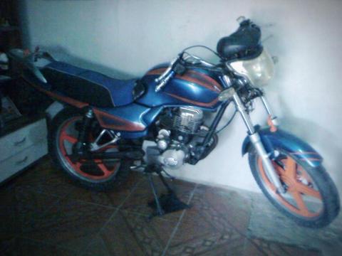 Vendo Moto Skygo MD