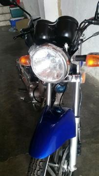 Moto Suzuki En125