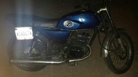 Moto X100 Suzuki