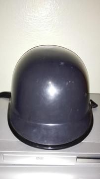 Se vende casco sandoval. como nuevo.usado 2 veces