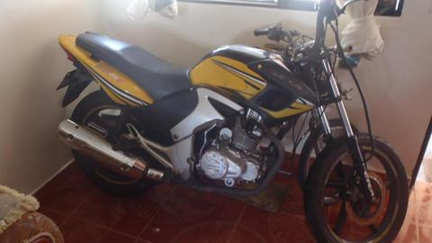 Se Vende Moto bera 2013