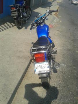 Vendo Moto Empire Owen 2010