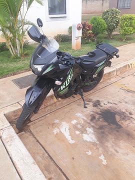 Vendo Moto Klr 650 X Motivo de Viaje