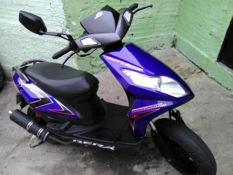 Vendo Moto Bera Corvette 2014