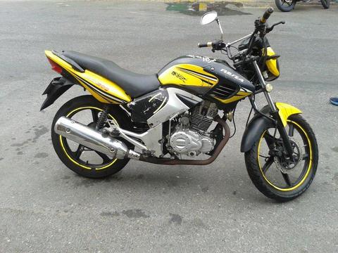 Vendo Moto Bera BRZ200 año 2012 barata