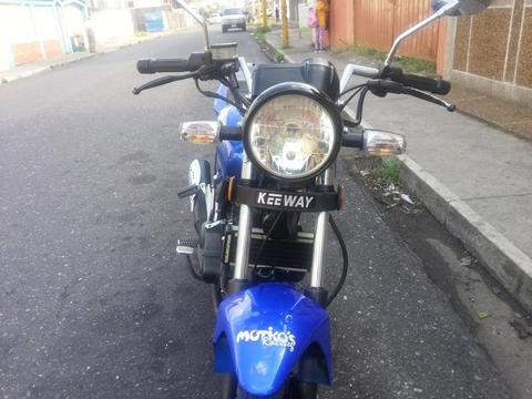 vendo moto Empire Speed 200. buena de todo muy conservada todo al dia