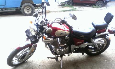 Vendo Moto Supershandow 250