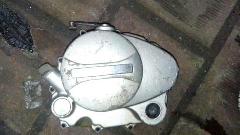 Tapa Lateral de Moto 150