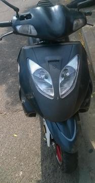 se vende moto bera 150