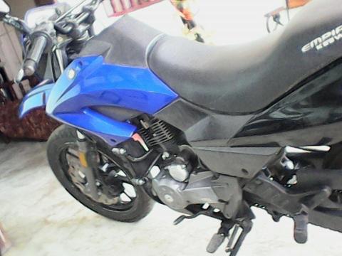 vendo moto tx año 2012