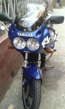 se vende o se cambio yamaha rz 250 r2r