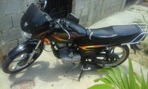 Vendo Hj 2013 Buen Precio